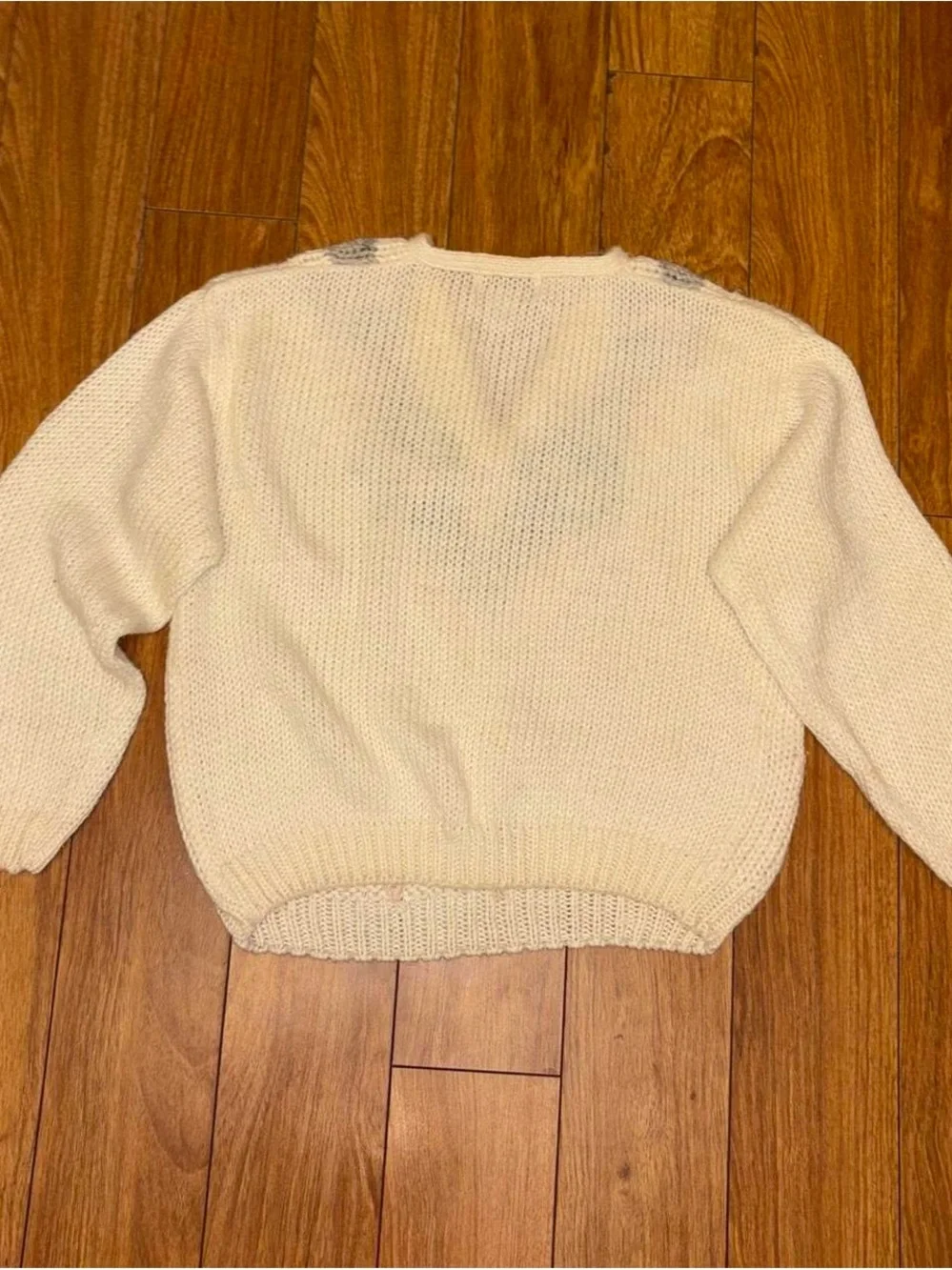 Vintage Cream and pink floral hand knitted sweater - Picture 6 of 6